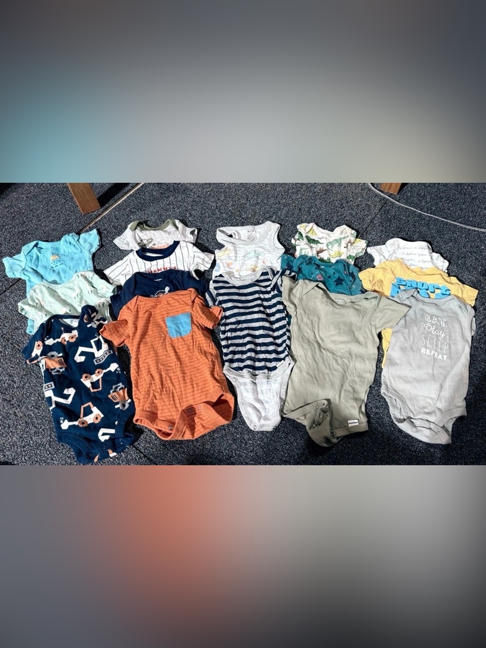 33 pieces Baby boy 0-3m clothes
